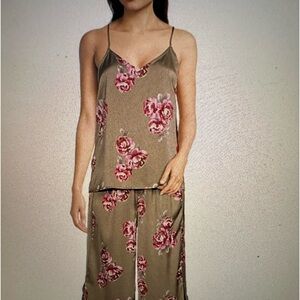 Splendid Sarin Pajamas